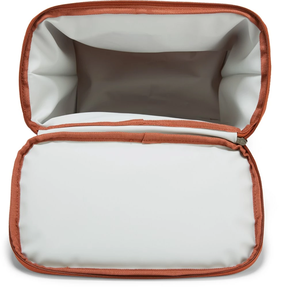 REI Co-op Cool Trail Split Pack Cooler 7 REI Co-op Cool Trail Split Pack Cooler - Image 5