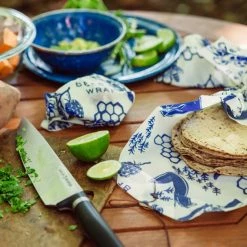 Bee's Wrap Lunch Pack - Bees and Bears Print - None 15 Bee's Wrap Lunch Pack - Bees and Bears Print - None -Camp Kitchen Sales Store a0adf2f4 917e 447e b85a ae2f69086b4f