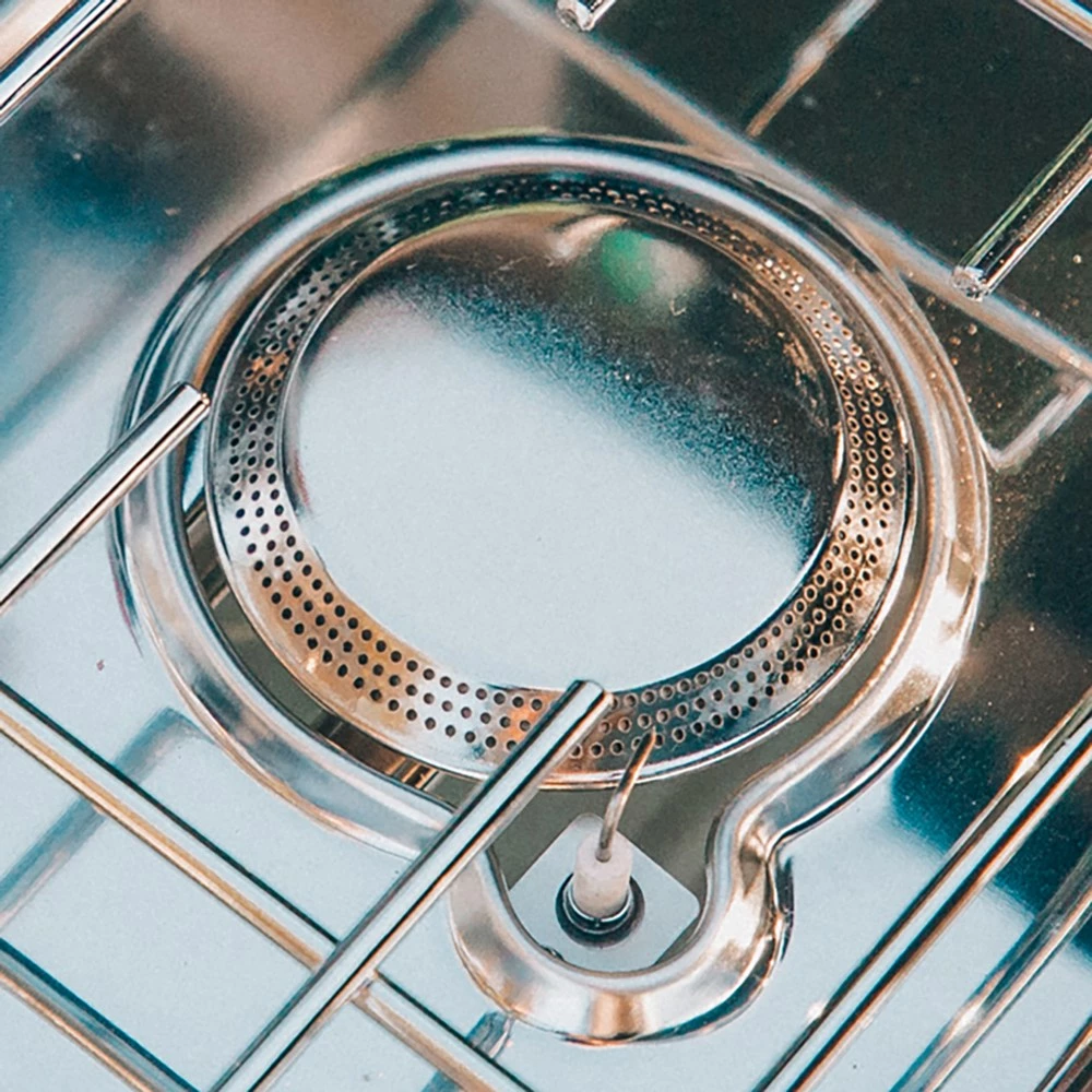 Zempire 2-Burner Deluxe & Grill High-Pressure Camping Stove - Black/Gray 7 Zempire 2-Burner Deluxe & Grill High-Pressure Camping Stove - Black/Gray - Image 5