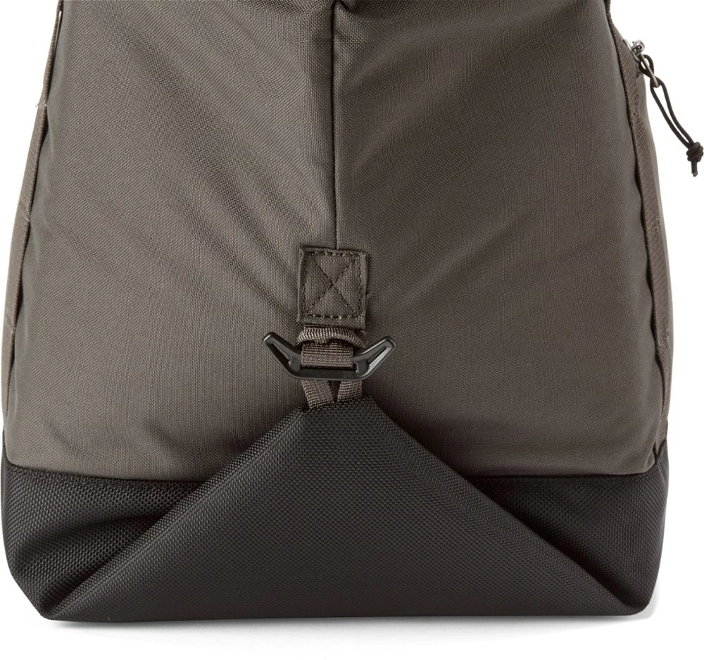 REI Co-op Pack-Away 24 Soft Cooler 7 REI Co-op Pack-Away 24 Soft Cooler - Image 5