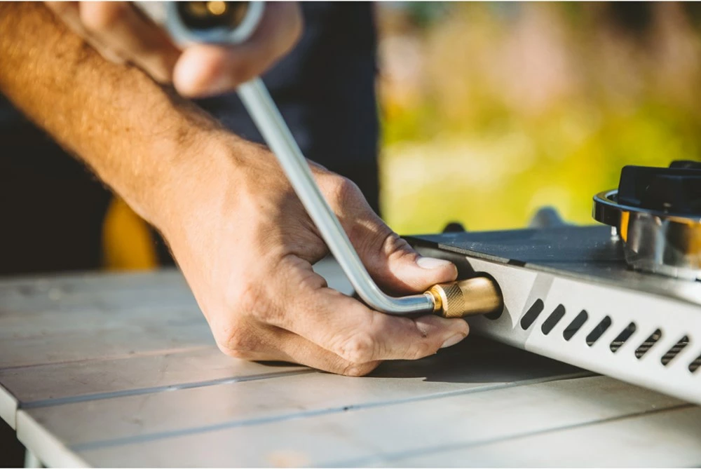 Coleman PEAK1 2-Burner Camp Stove 11 Coleman PEAK1 2-Burner Camp Stove - Image 9