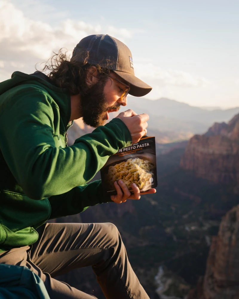 PEAK REFUEL Chicken Pesto Pasta - 2 Servings - None 4 PEAK REFUEL Chicken Pesto Pasta - 2 Servings - None - Image 2
